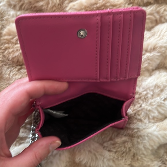 Barbie Pink Steve Madden Compact Snap Wallet with Wristlet Chain - Picture 5 of 7